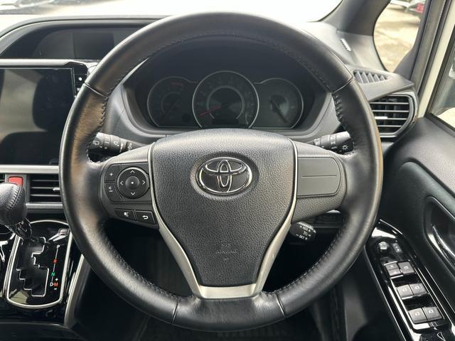 Ref:AUX-24299691 TOYOTA VOXY 2019 11 Ref:AUX-24299691 TOYOTA VOXY 2019 - Image 11