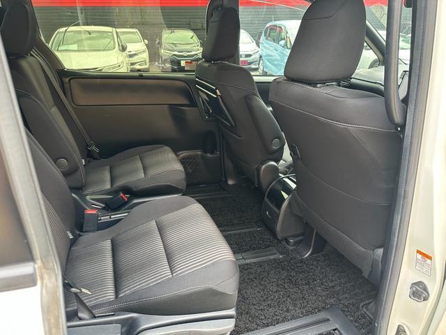 Ref:AUX-24299691 TOYOTA VOXY 2019 13 Ref:AUX-24299691 TOYOTA VOXY 2019 - Image 13
