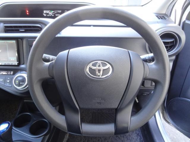 Ref:AUX-24299904 TOYOTA AQUA 2015 7 Ref:AUX-24299904 TOYOTA AQUA 2015 - Image 7