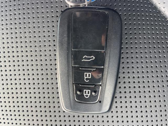 Ref:AUX-24300272 TOYOTA LAND CRUISER PRADO 2021 18 Ref:AUX-24300272 TOYOTA LAND CRUISER PRADO 2021 - Image 18