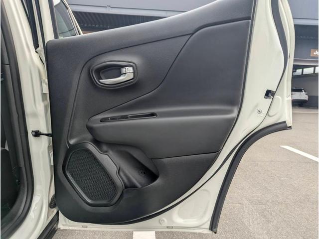 Ref:AUX-24300704 CHRYSLER JEEP JEEP RENEGADE 2024 15 Ref:AUX-24300704 CHRYSLER JEEP JEEP RENEGADE 2024 - Image 15
