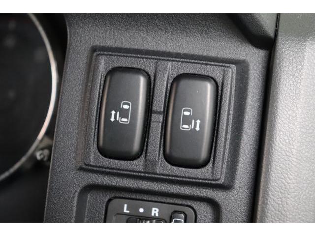 Ref:AUX-24304957 MITSUBISHI DELICA D:5 2007 14 Ref:AUX-24304957 MITSUBISHI DELICA D:5 2007 - Image 14
