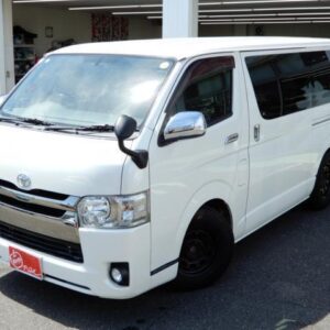 2017 Toyota Hiace Van pearl diesel used car Japan export