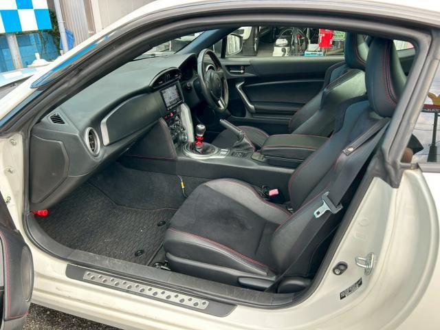 Ref:AUX-24305262 TOYOTA 86 2012 13 Ref:AUX-24305262 TOYOTA 86 2012 - Image 13