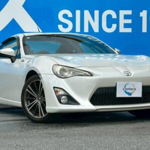 2012 Toyota 86 pearl gasoline used car Japan export