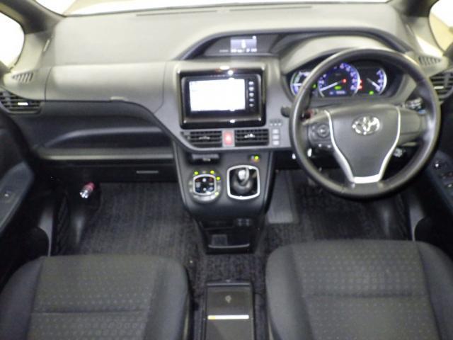 Ref:AUX-24305303 TOYOTA NOAH 2014 5 Ref:AUX-24305303 TOYOTA NOAH 2014 - Image 5