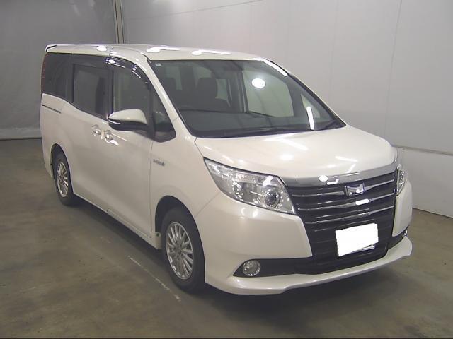 Ref:AUX-24305303 TOYOTA NOAH 2014 1 2014 Toyota Noah pearl hybrid used car Japan export