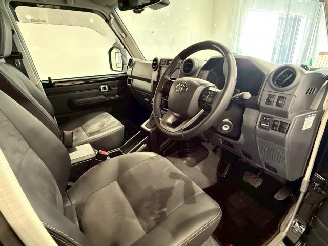 Ref:AUX-24318824 TOYOTA LAND CRUISER 70 2025 4 Ref:AUX-24318824 TOYOTA LAND CRUISER 70 2025 - Image 4