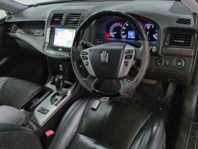 Ref:AUX-24319631 TOYOTA CROWN 2012 3 Ref:AUX-24319631 TOYOTA CROWN 2012 - Image 3
