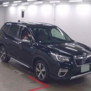 2018 Subaru Forester black gasoline used car Japan export