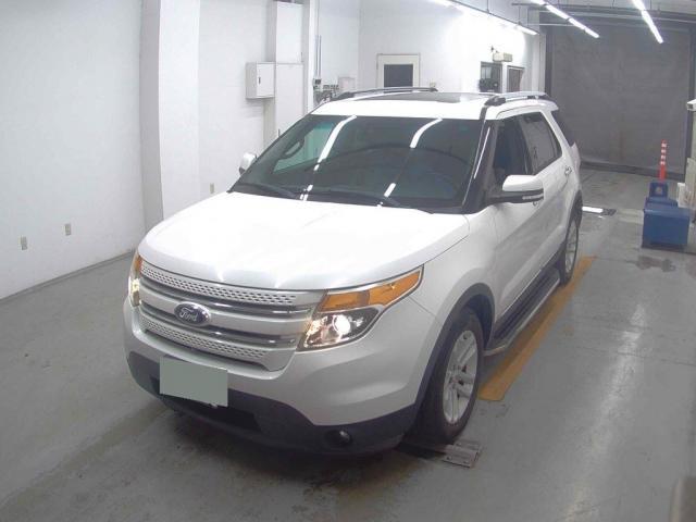 Ref:AUX-24319997 FORD EXPLORER 2013 1 2013 Ford Explorer pearl gasoline used car Japan export