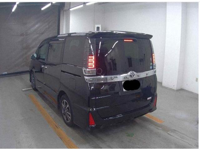 Ref:AUX-24320181 TOYOTA VOXY 2018 2 Ref:AUX-24320181 TOYOTA VOXY 2018 - Image 2