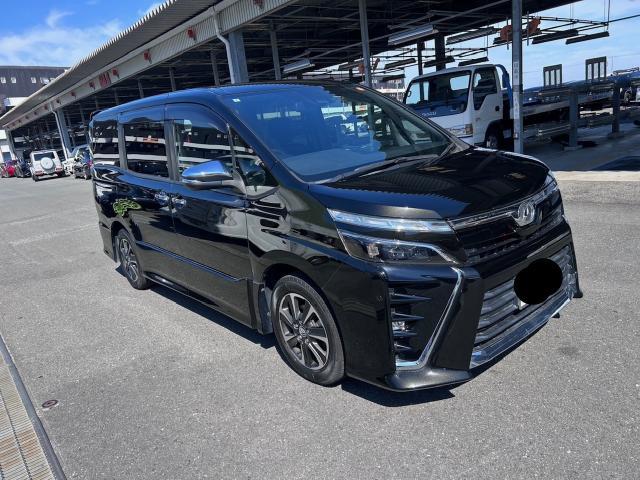 Ref:AUX-24320181 TOYOTA VOXY 2018 7 Ref:AUX-24320181 TOYOTA VOXY 2018 - Image 7