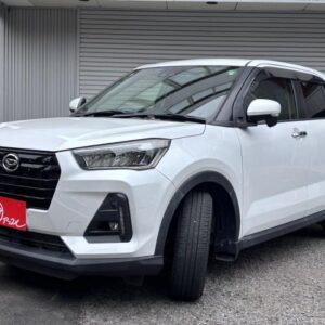 2021 Daihatsu Rocky pearl gasoline used car Japan export