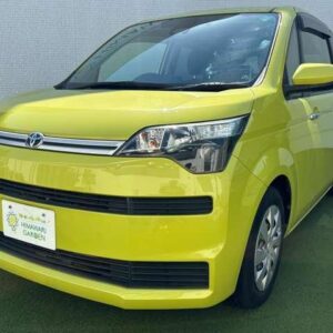 2017 Toyota Spade orange gasoline used car Japan export