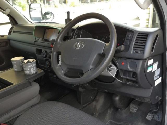 Ref:AUX-24325299 TOYOTA REGIUS ACE VAN 2017 4 Ref:AUX-24325299 TOYOTA REGIUS ACE VAN 2017 - Image 4