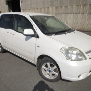 2007 Toyota Raum pearl gasoline used car Japan export