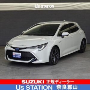 2019 Toyota Corollasport pearl gasoline used car Japan export