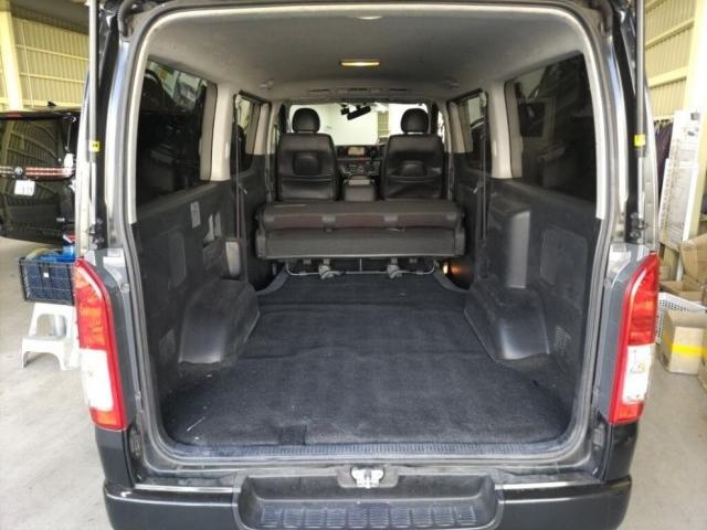 Ref:AUX-24325671 TOYOTA HIACE VAN 2017 3 Ref:AUX-24325671 TOYOTA HIACE VAN 2017 - Image 3