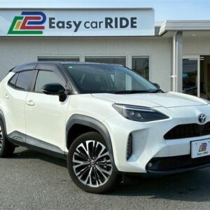 2020 Toyota Yaris Cross pearl gasoline used car Japan export