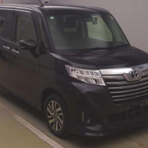 2019 Toyota Roomy black gasoline used car Japan export
