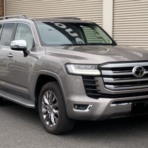 2023 Toyota Land Cruiser tea diesel used car Japan export