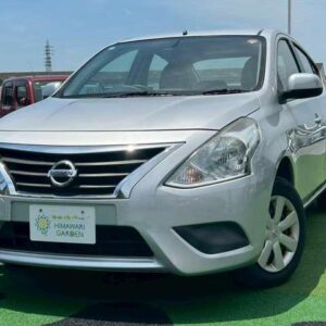 2015 Nissan Latio silver gasoline used car Japan export