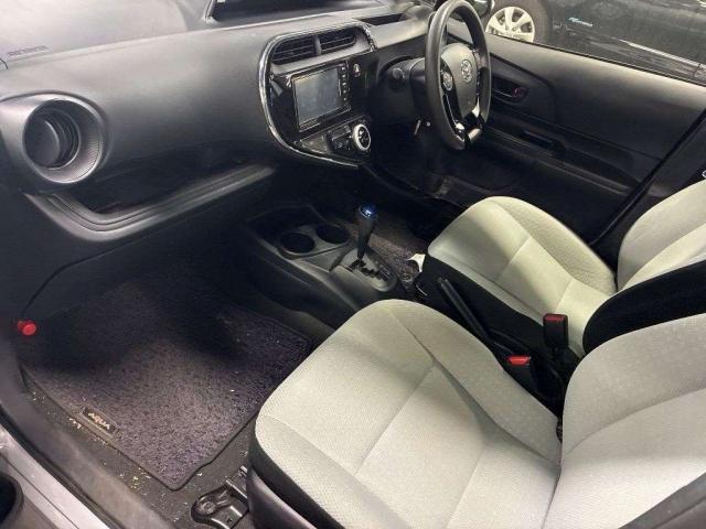 Ref:AUX-24340516 TOYOTA AQUA 2019 7 Ref:AUX-24340516 TOYOTA AQUA 2019 - Image 7