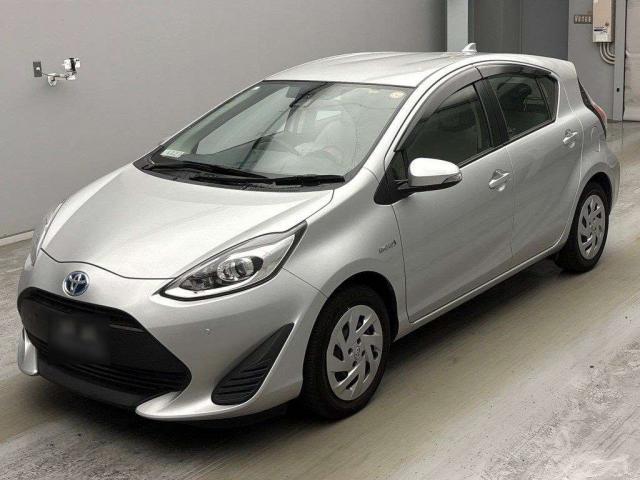 Ref:AUX-24340516 TOYOTA AQUA 2019 1 2019 Toyota Aqua silver gasoline used car Japan export