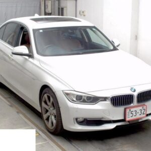 2013 Bmw 3 Series white gasoline used car Japan export