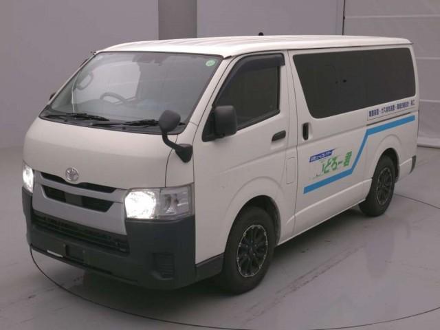 Ref:AUX-24345887 TOYOTA HIACE VAN 2021 1 2021 Toyota Hiace Van white diesel used car Japan export
