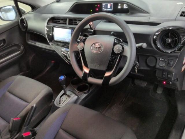 Ref:AUX-24345899 TOYOTA AQUA 2021 3 Ref:AUX-24345899 TOYOTA AQUA 2021 - Image 3