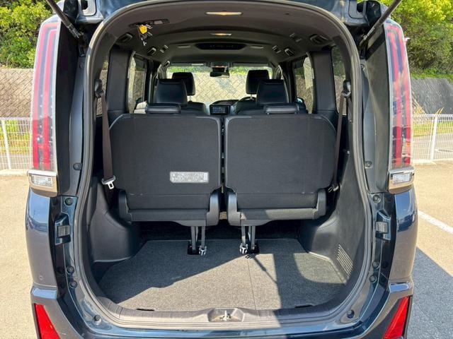 Ref:AUX-24359863 TOYOTA NOAH 2019 11 Ref:AUX-24359863 TOYOTA NOAH 2019 - Image 11