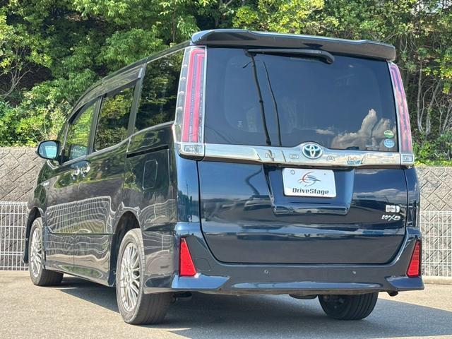 Ref:AUX-24359863 TOYOTA NOAH 2019 5 Ref:AUX-24359863 TOYOTA NOAH 2019 - Image 5