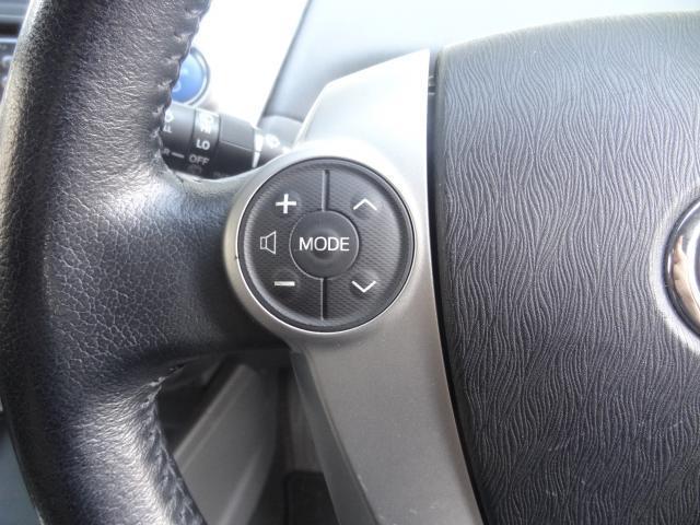 Ref:AUX-24360355 TOYOTA PRIUS ALPHA 2012 14 Ref:AUX-24360355 TOYOTA PRIUS ALPHA 2012 - Image 14