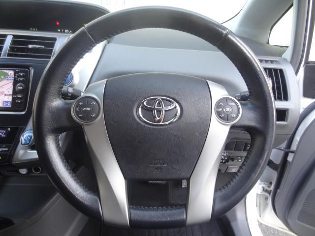 Ref:AUX-24360355 TOYOTA PRIUS ALPHA 2012 7 Ref:AUX-24360355 TOYOTA PRIUS ALPHA 2012 - Image 7