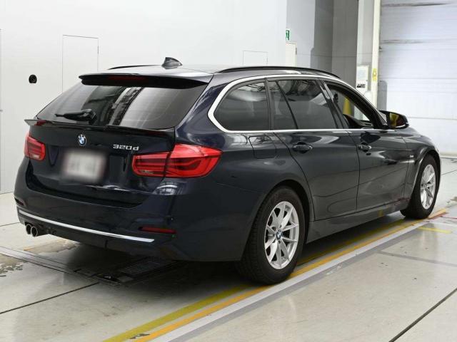 Ref:AUX-24360520 BMW 3 SERIES 2016 9 Ref:AUX-24360520 BMW 3 SERIES 2016 - Image 9