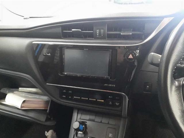 Ref:AUX-24360673 TOYOTA AURIS 2017 4 Ref:AUX-24360673 TOYOTA AURIS 2017 - Image 4