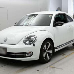 2016 Volkswagen The Beetle white gasoline used car Japan export