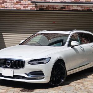 2017 Volvo V90 white gasoline used car Japan export
