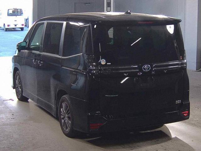 Ref:AUX-24360950 TOYOTA VOXY 2023 6 Ref:AUX-24360950 TOYOTA VOXY 2023 - Image 6
