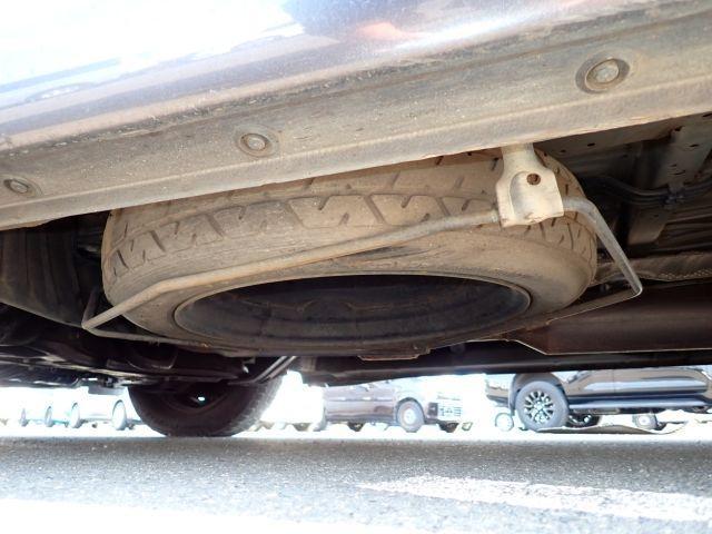 Ref:AUX-24361981 TOYOTA NOAH 2011 18 Ref:AUX-24361981 TOYOTA NOAH 2011 - Image 18