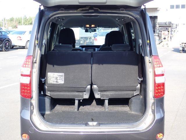 Ref:AUX-24361981 TOYOTA NOAH 2011 19 Ref:AUX-24361981 TOYOTA NOAH 2011 - Image 19