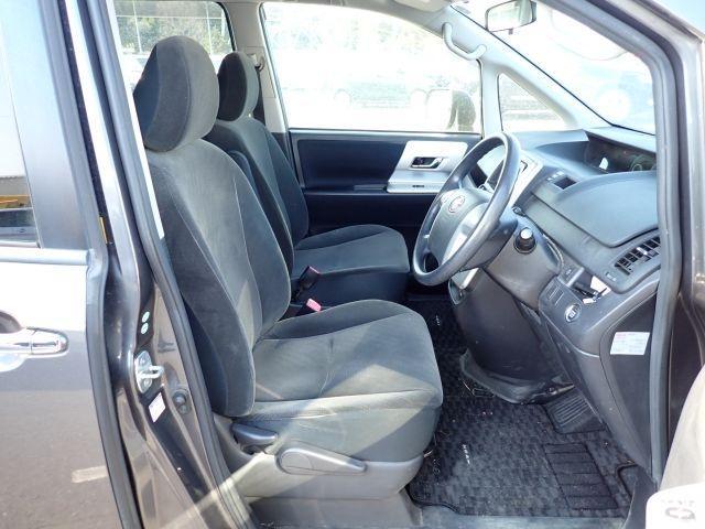 Ref:AUX-24361981 TOYOTA NOAH 2011 6 Ref:AUX-24361981 TOYOTA NOAH 2011 - Image 6