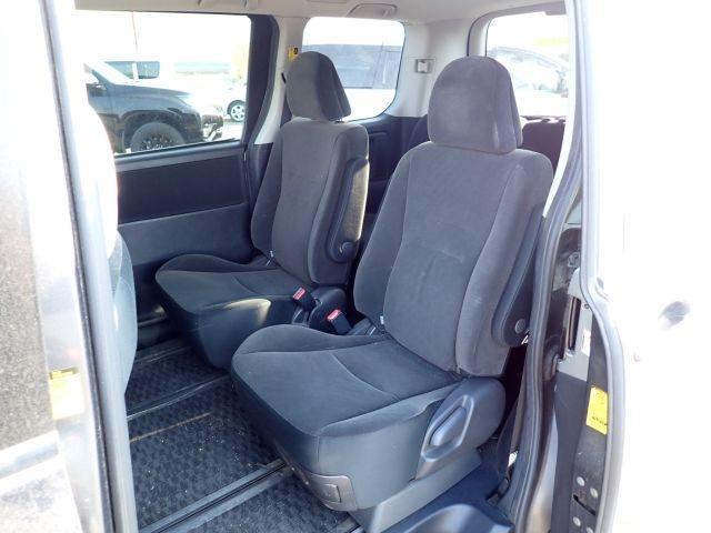 Ref:AUX-24361981 TOYOTA NOAH 2011 7 Ref:AUX-24361981 TOYOTA NOAH 2011 - Image 7