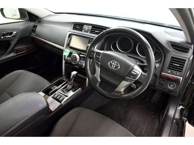 Ref:AUX-24365271 TOYOTA MARK X 2017 3 Ref:AUX-24365271 TOYOTA MARK X 2017 - Image 3