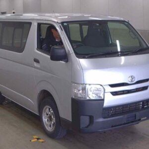 2014 Toyota Hiace Van silver diesel used car Japan export