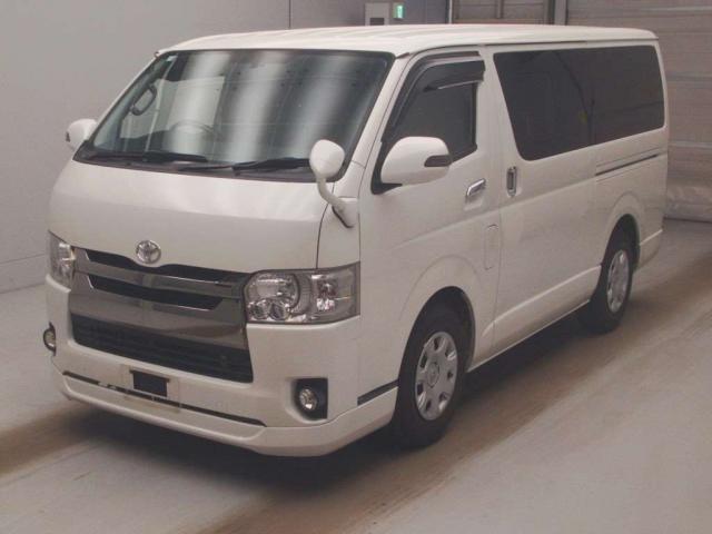 Ref:AUX-24365660 TOYOTA HIACE VAN 2016 2 Ref:AUX-24365660 TOYOTA HIACE VAN 2016 - Image 2