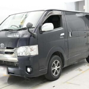 2018 Toyota Hiace Van black diesel used car Japan export