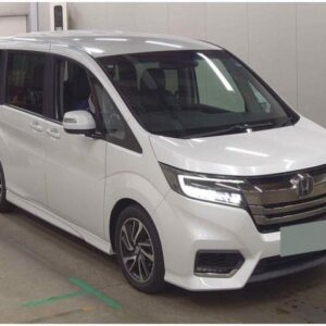 2020 Honda Stepwagon Spada pearl gasoline used car Japan export